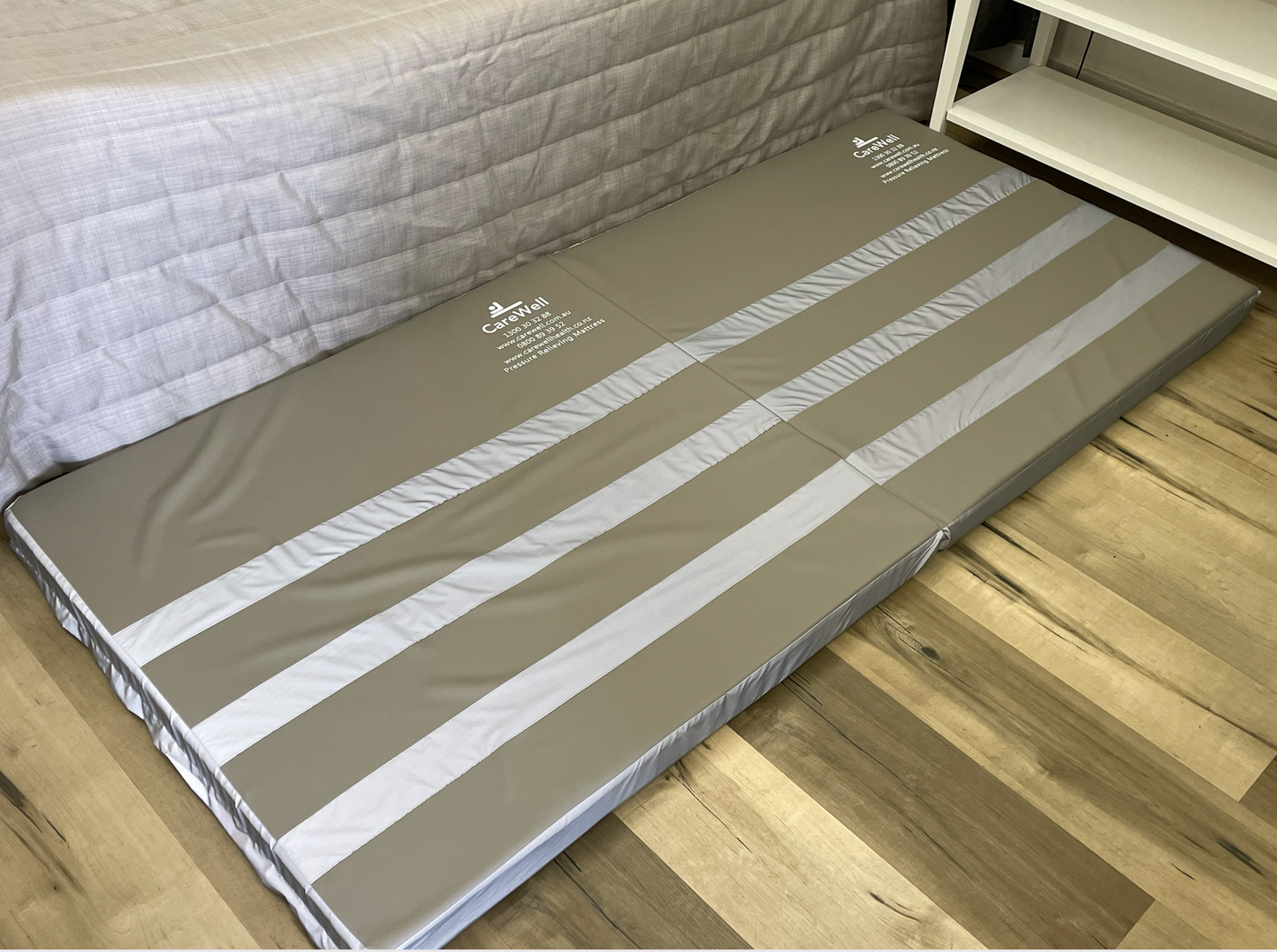 SlumberWell Premium Deluxe Two-Fold Safety Mat